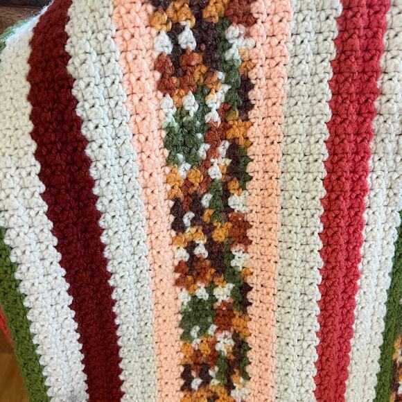 Vintage crochet Blanket - Picture 2 of 4